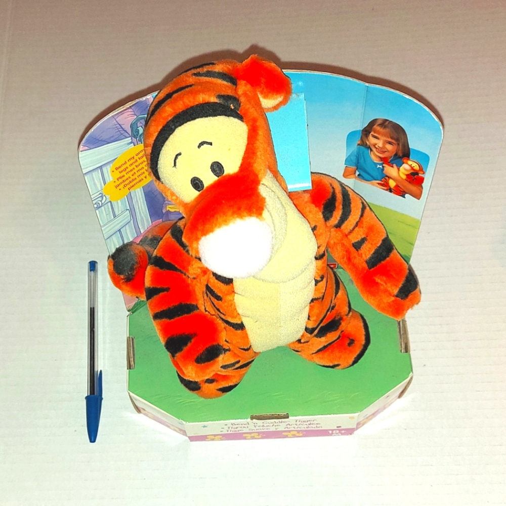 Vintage! Disney Bend N Cuddle Tigger by Fisher Price toys NEW IN BOX